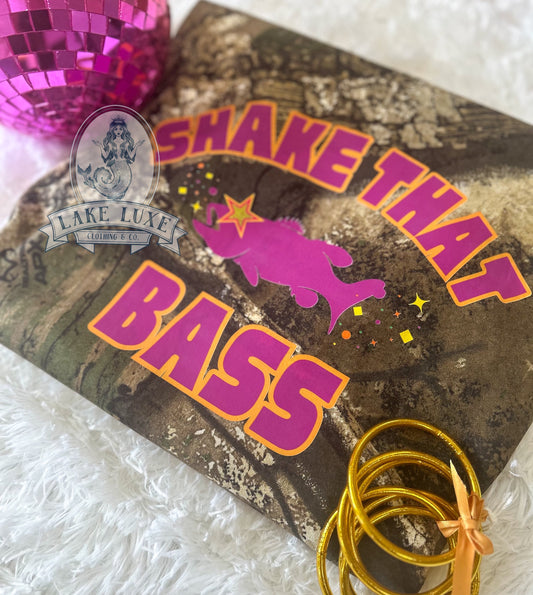 Shake that bass tee :: made to order :: READ DESCRIPTION!!!
