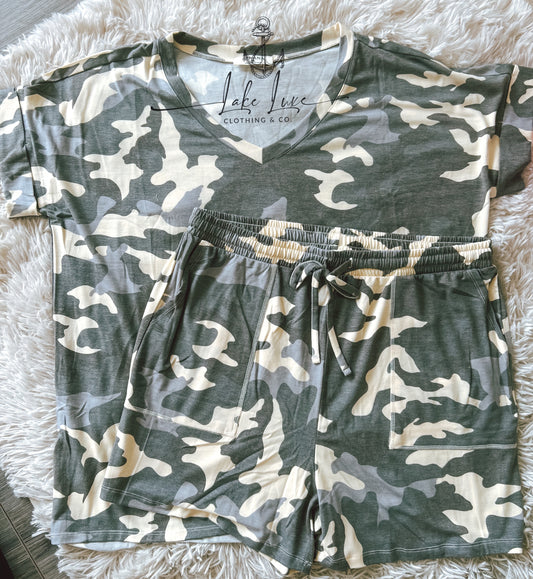 plus size camo lounge set (choose color)